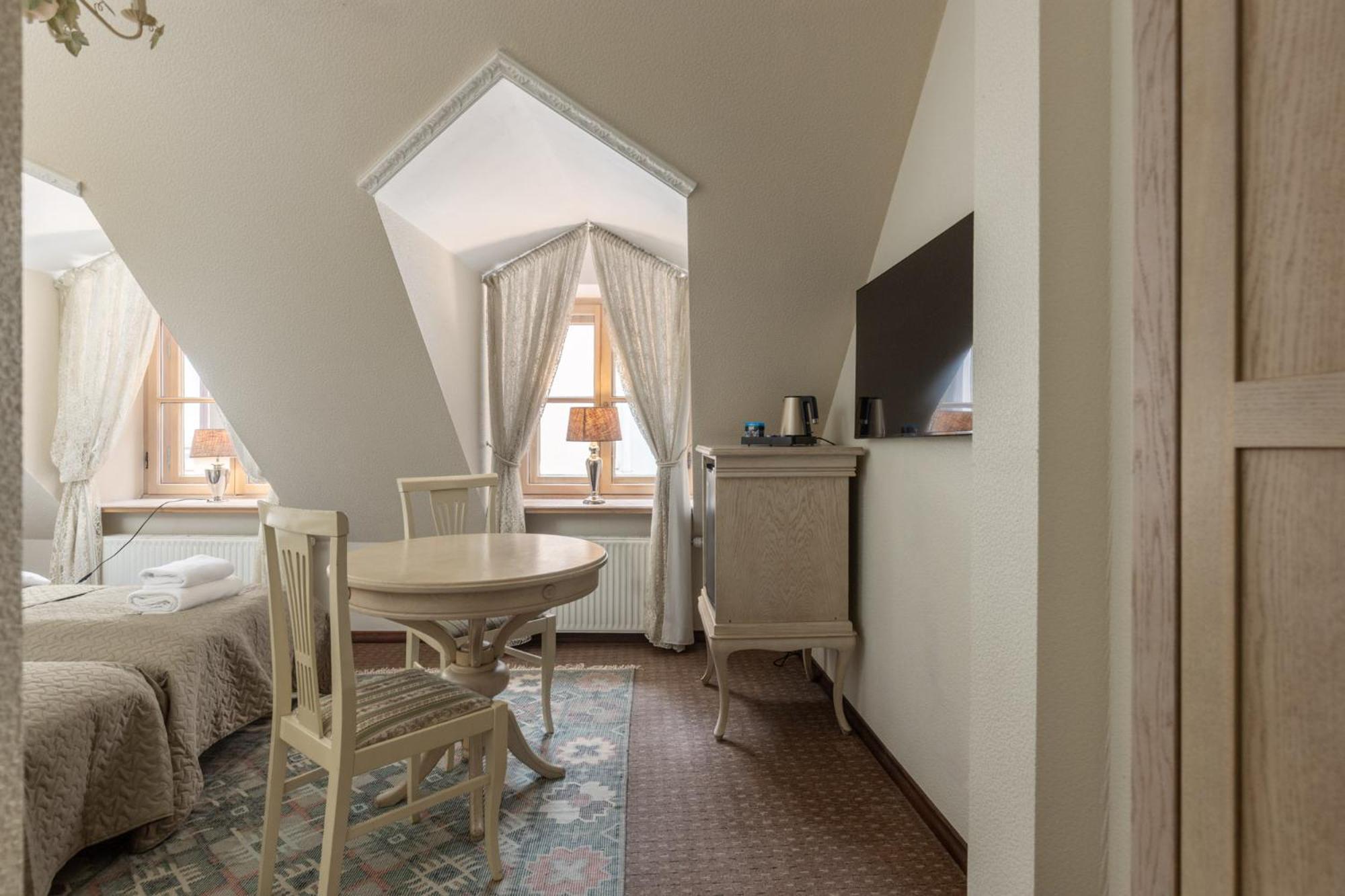 Hotel Old Boutique 4*