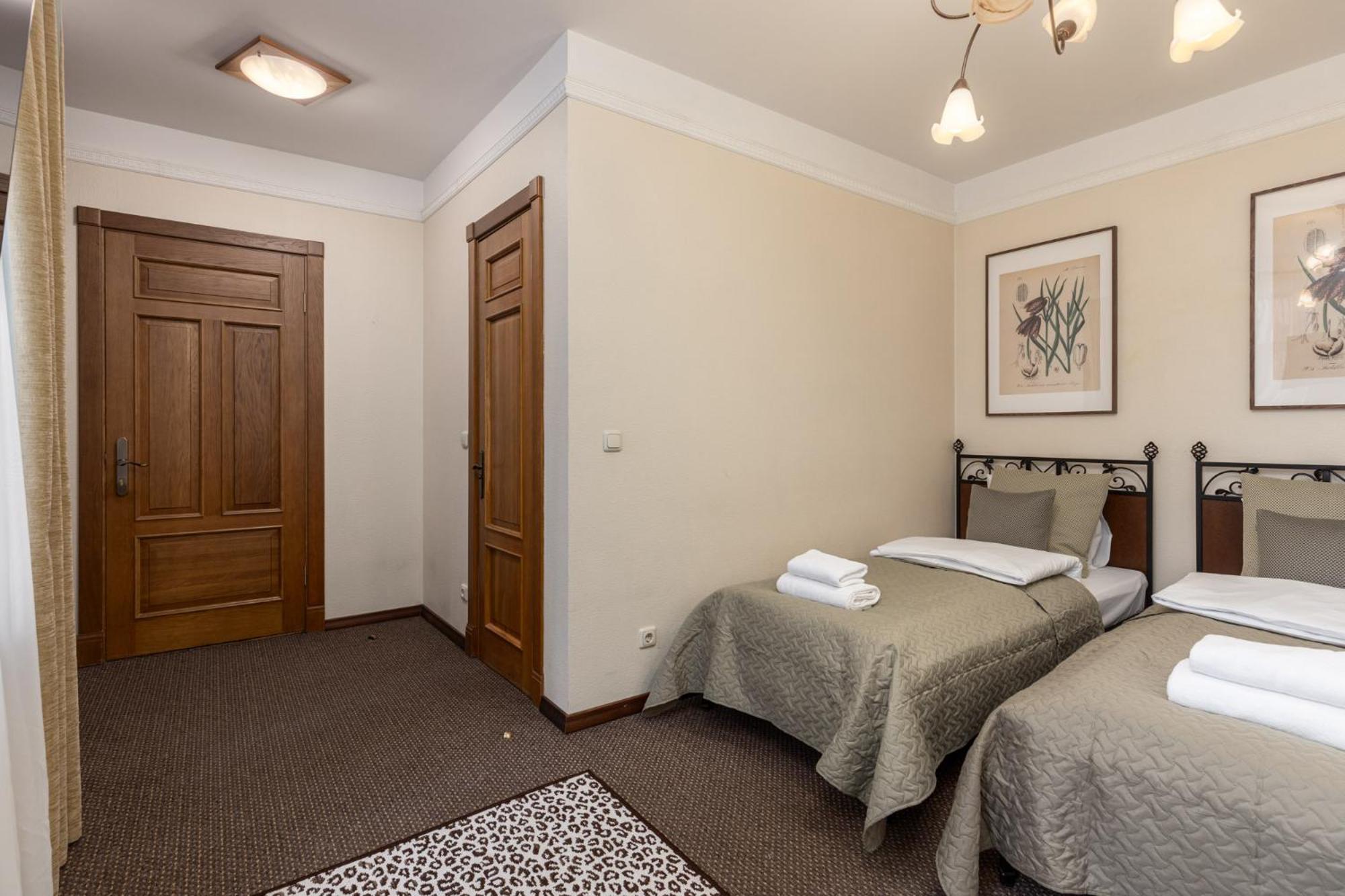 Old Boutique 4*